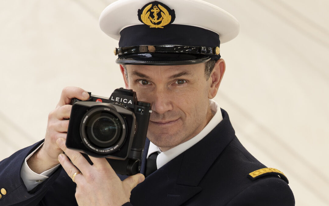 Ewan X Leica